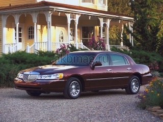 Lincoln Town Car 3 1997, 1998, 1999, 2000, 2001, 2002, 2003 годов выпуска